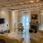 Apartment Labelle Elite House In Aridaia,lutra Pozar *