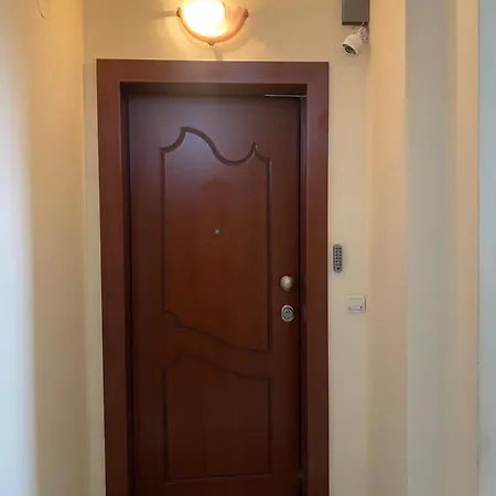 Labelle Elite House In Aridaia,lutra Pozar